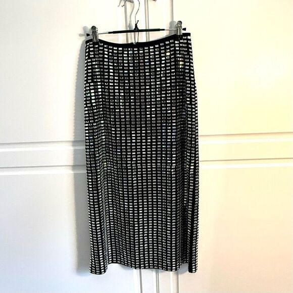 NWT WeWoreWhat Black Geo Crystal Midi Skirt.  Size S - Picture 3 of 6